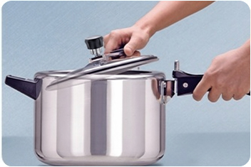 Opening step 7: tilt and remove the lid fully